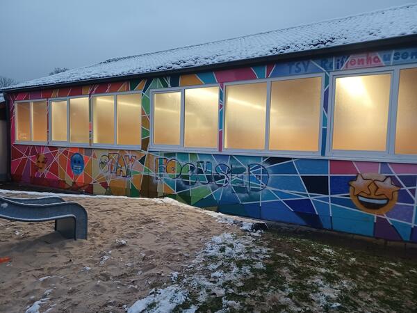 Bild vergr&ouml;&szlig;ern: 2022_12_05_Foto_Reiffenhausen_wird_bunt